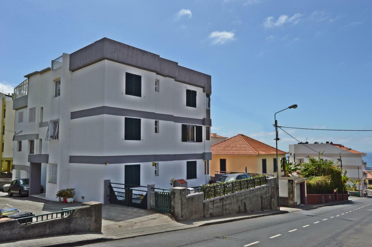 Top Floor With Balcony In Funchal Esterno foto